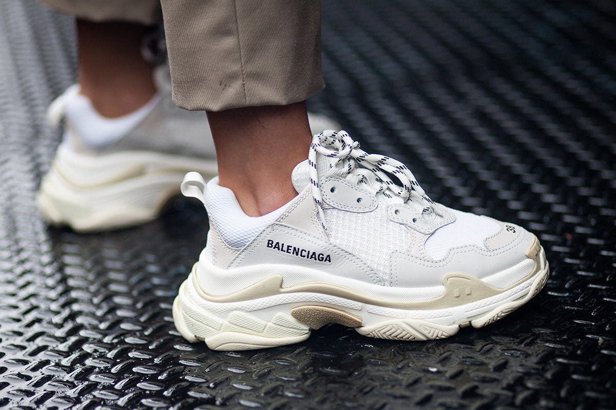 Tennis shoes without socks clearance